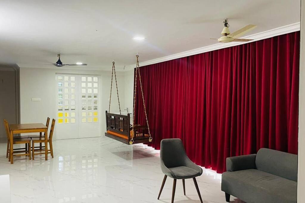 Rajamandiram 3Bhk Ac Apartment In Trivandrum Central Thiruvananthapuram Extérieur photo