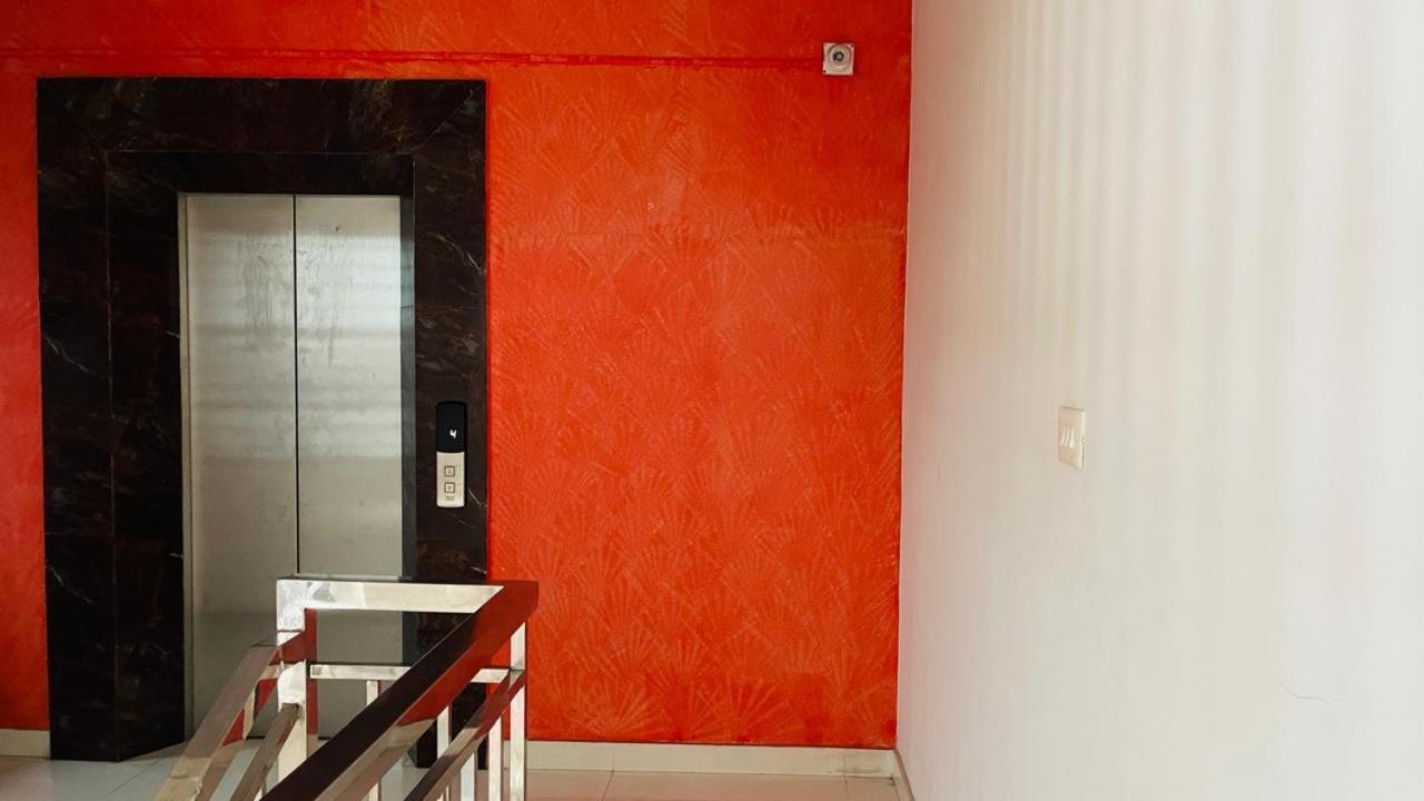 Rajamandiram 3Bhk Ac Apartment In Trivandrum Central Thiruvananthapuram Extérieur photo
